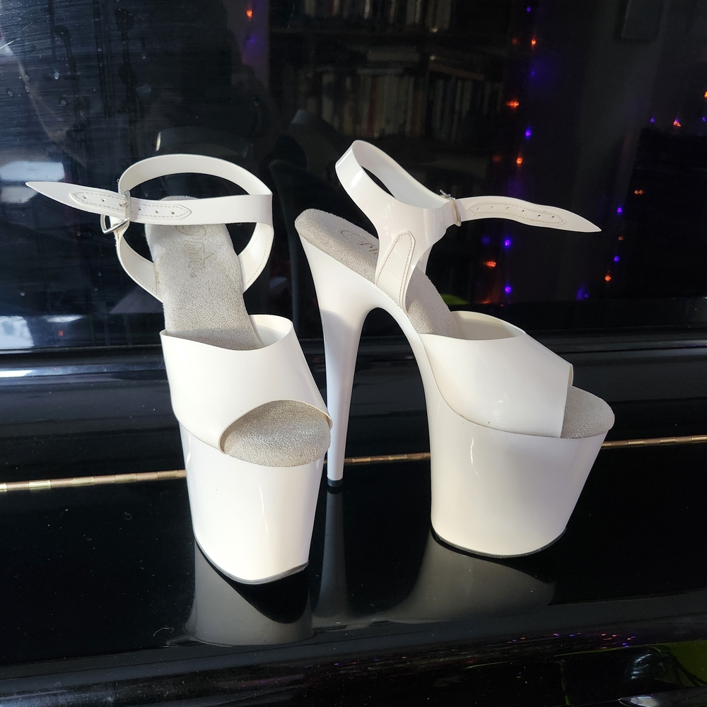 Pleaser 8 Inch White Sandal